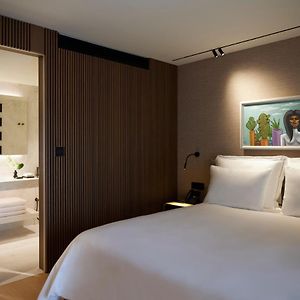 One Bedroom Suite Urban View
